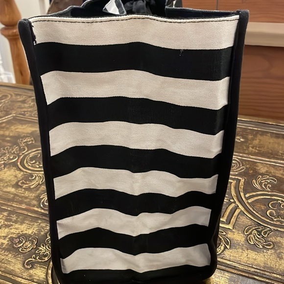 Buckhead Betties Large tote bag engraved with name,Meagan. Very good condition. - Picture 6 of 10